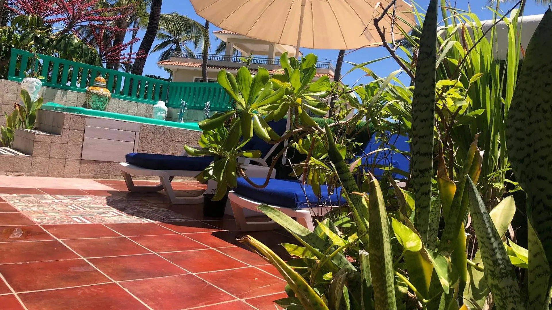V&V Beach House Punta Cana